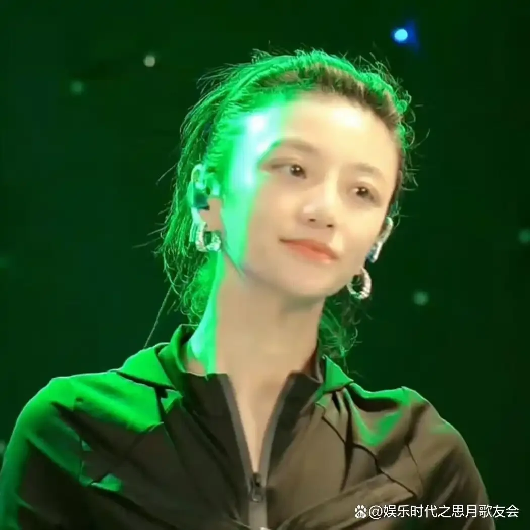 歌手思月：直播世界的清流，音乐梦的追寻者！故事影像1